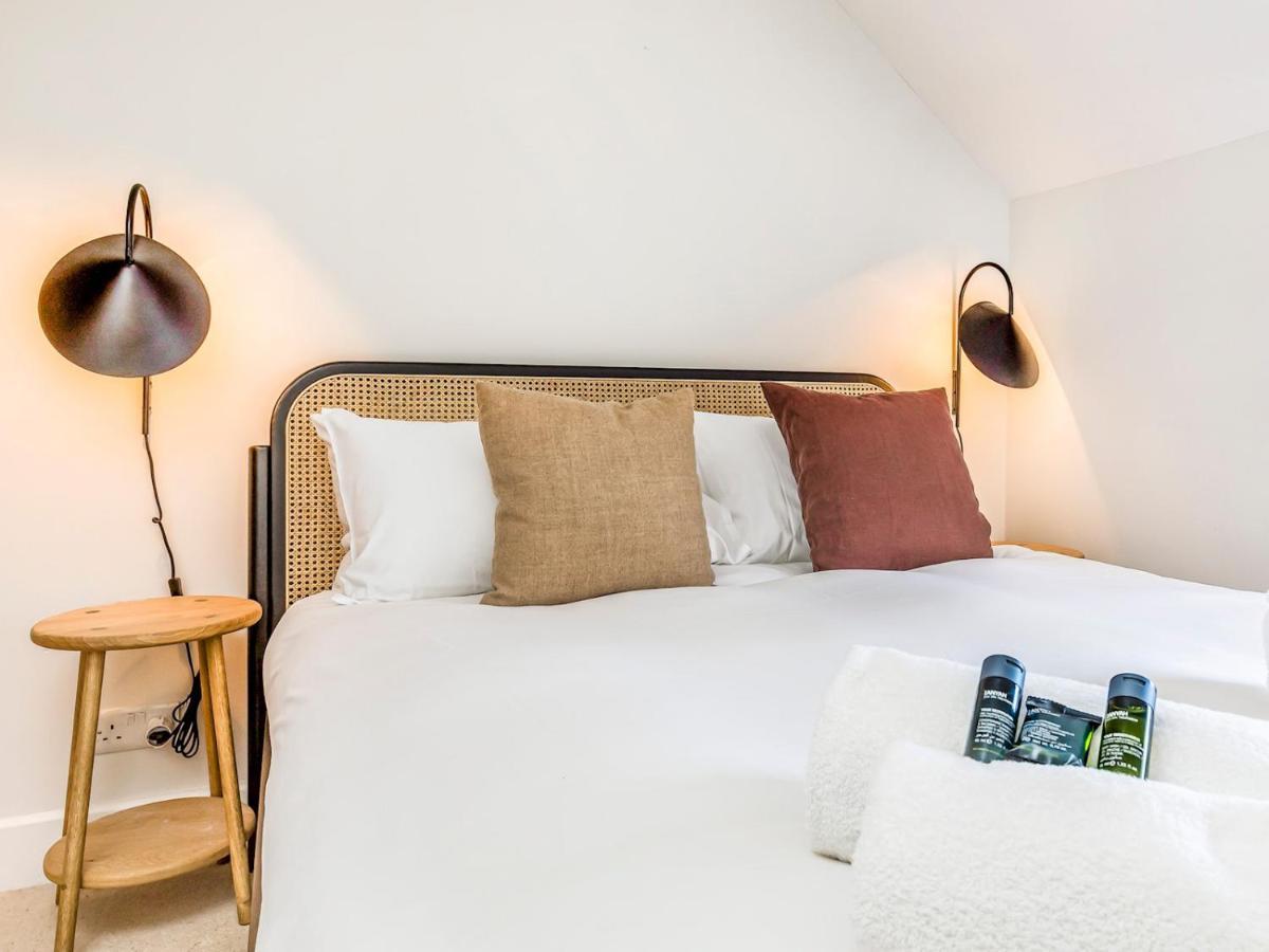 Pass The Keys Charming Downland Cottage Chichester Eksteriør bilde