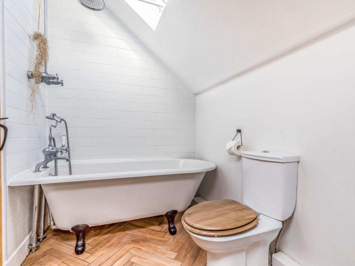 Pass The Keys Charming Downland Cottage Chichester Eksteriør bilde