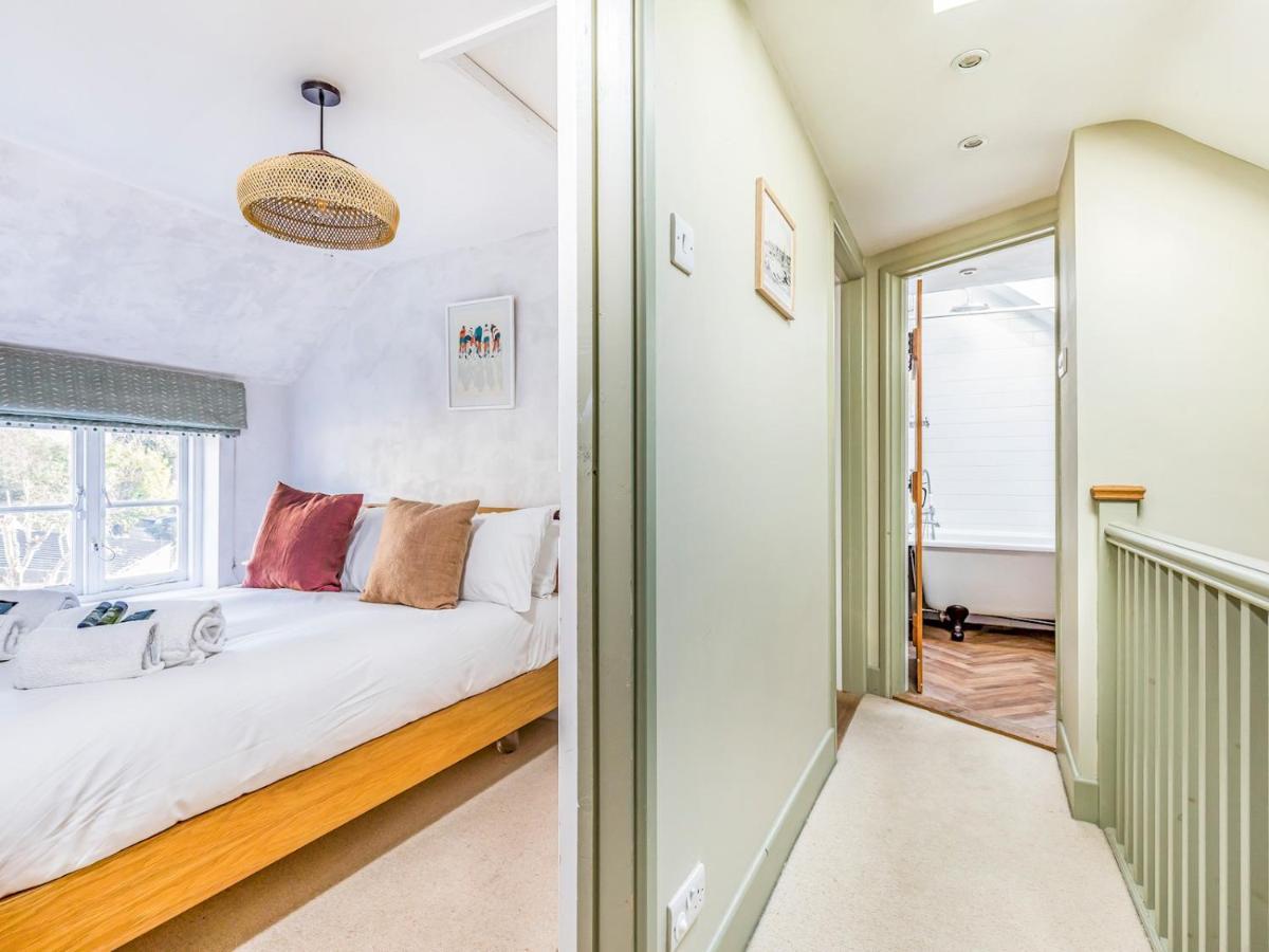 Pass The Keys Charming Downland Cottage Chichester Eksteriør bilde